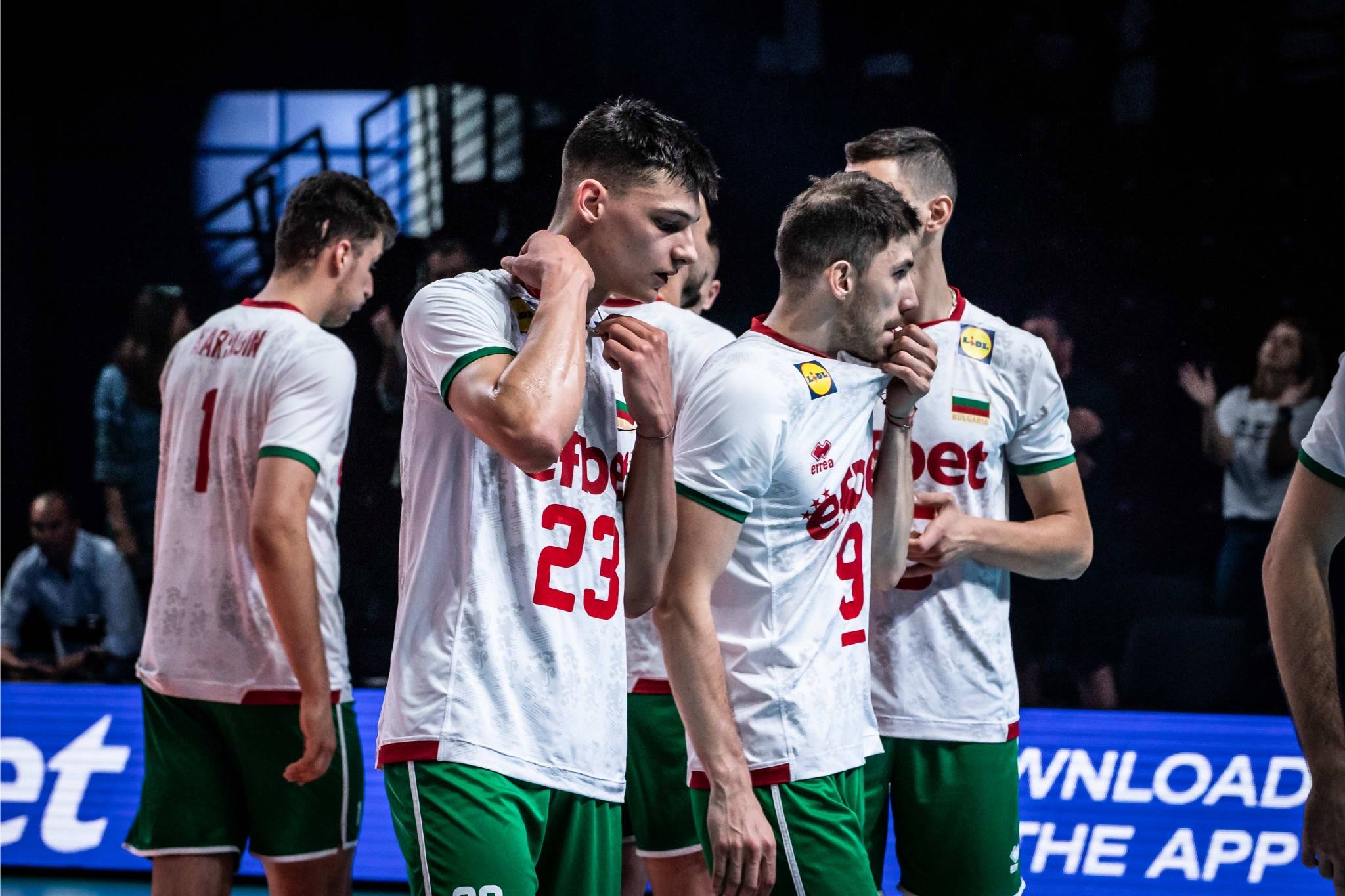 威廉希尔app-澳大利亚联赛最强球队险胜对手