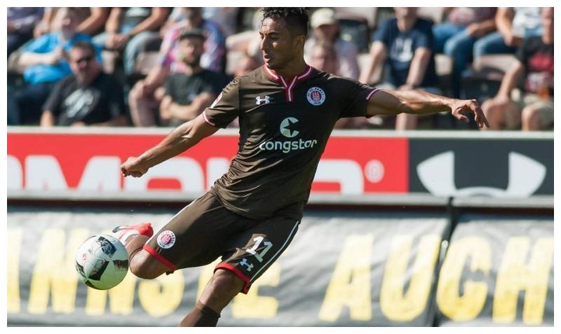 卡尔斯鲁厄集结新军,展现出色表现 卡尔斯鲁厄集结新军,展现出色表现