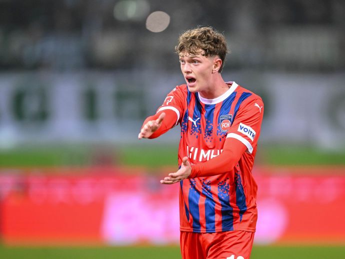 法兰克福展开全新赛季计划，力争取得好成绩