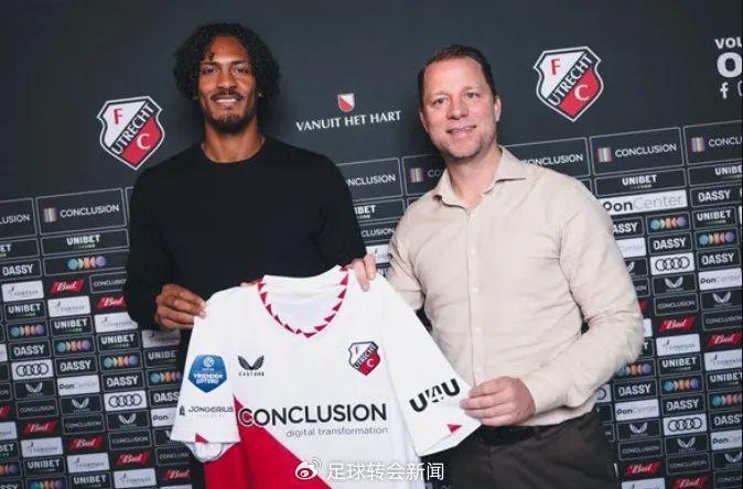 巴萨新援安苏·法提开出神入化助攻,球迷为之疯狂 巴萨新援安苏·法提开出神入化助攻,球迷为之疯狂