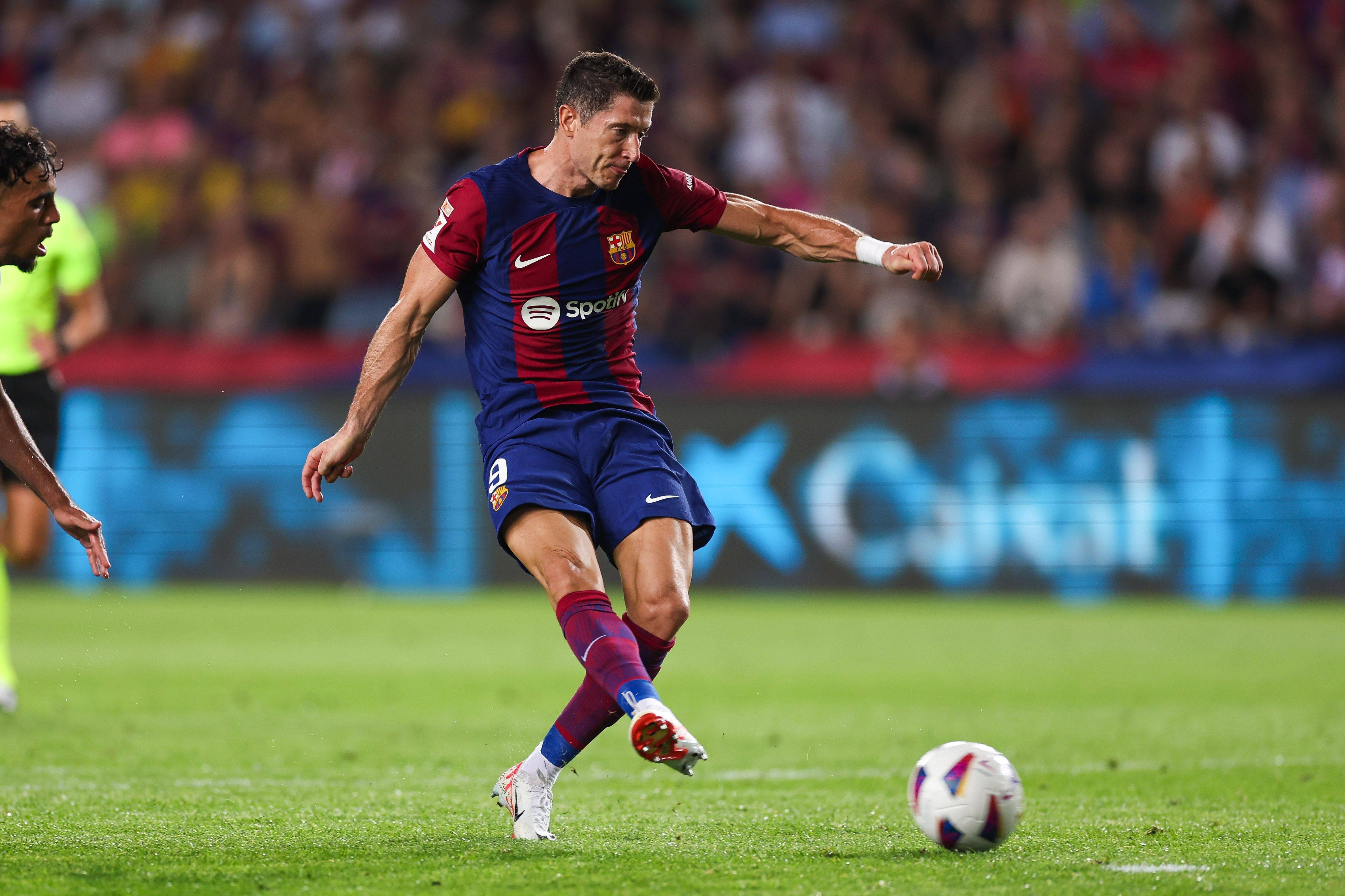 皇家社会新赛季目标锁定欧冠资格,队内气氛受鼓舞 皇家社会新赛季目标锁定欧冠资格,队内气氛受鼓舞