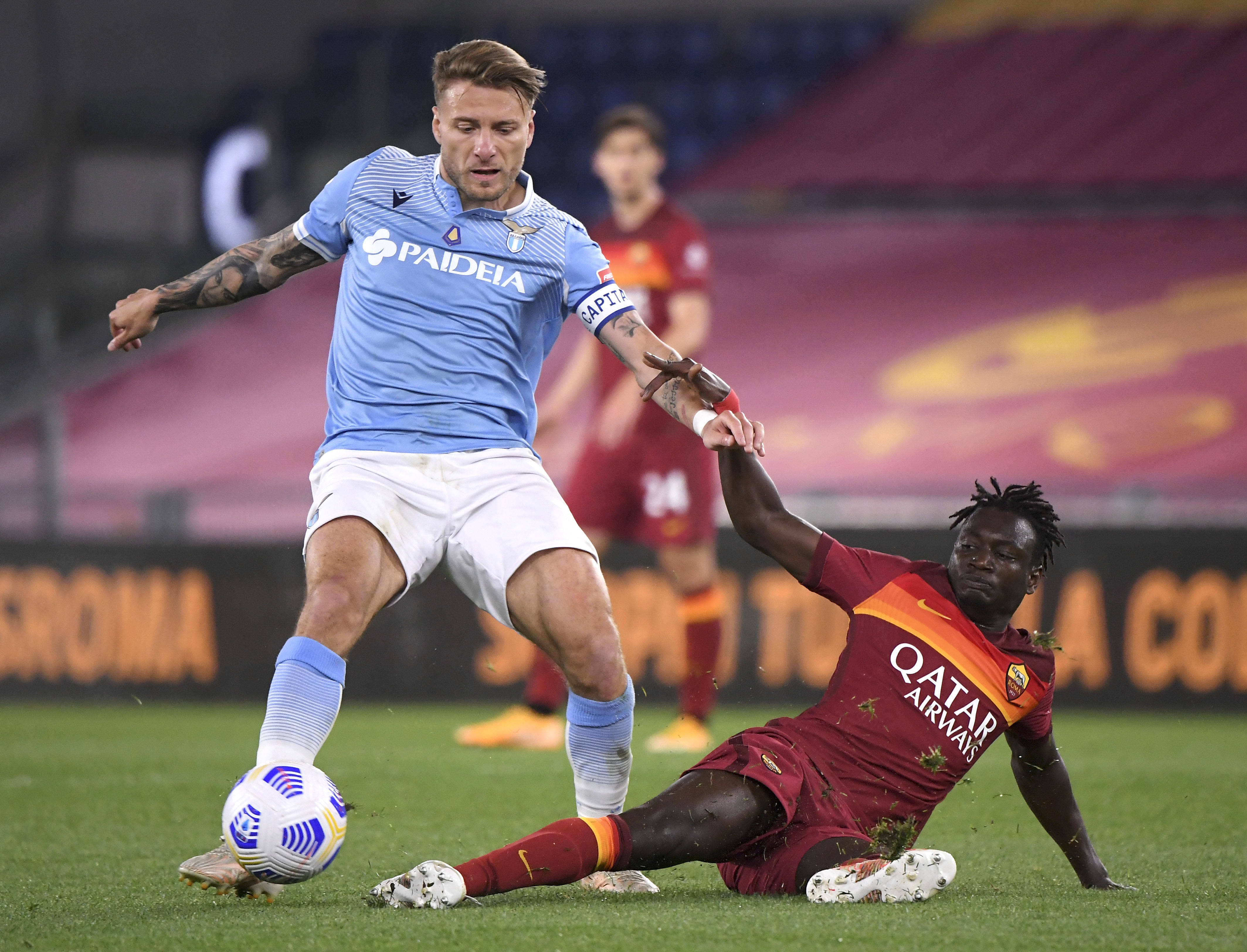 拉齐奥年轻球员表现出色,备受关注 拉齐奥年轻球员表现出色,备受关注