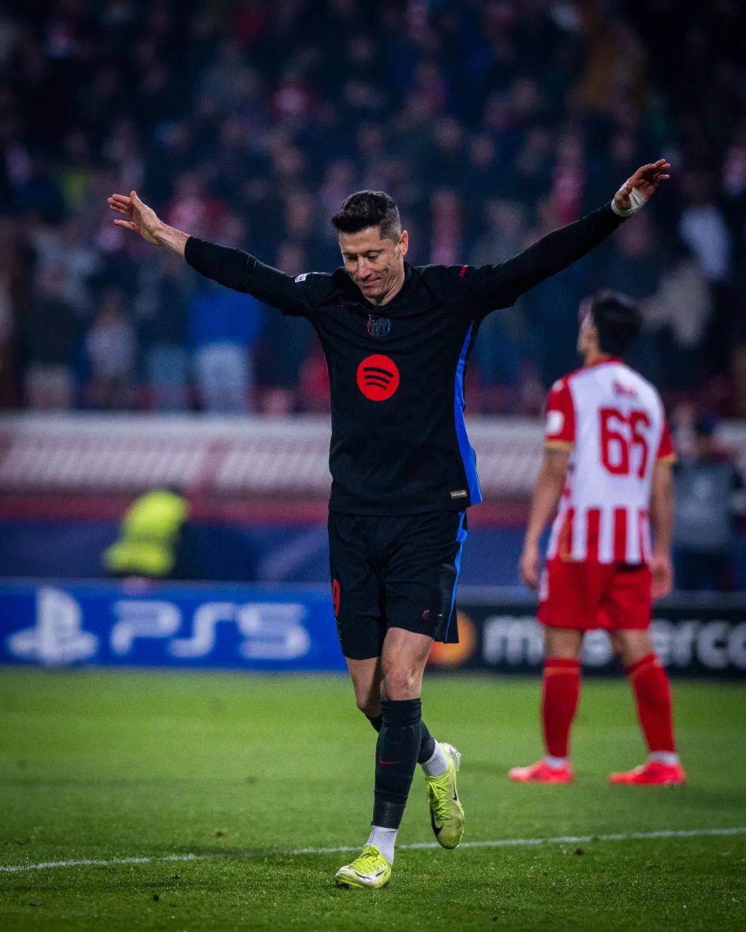 巴萨客场大胜,格列兹曼梅开二度 巴萨客场大胜,格列兹曼梅开二度