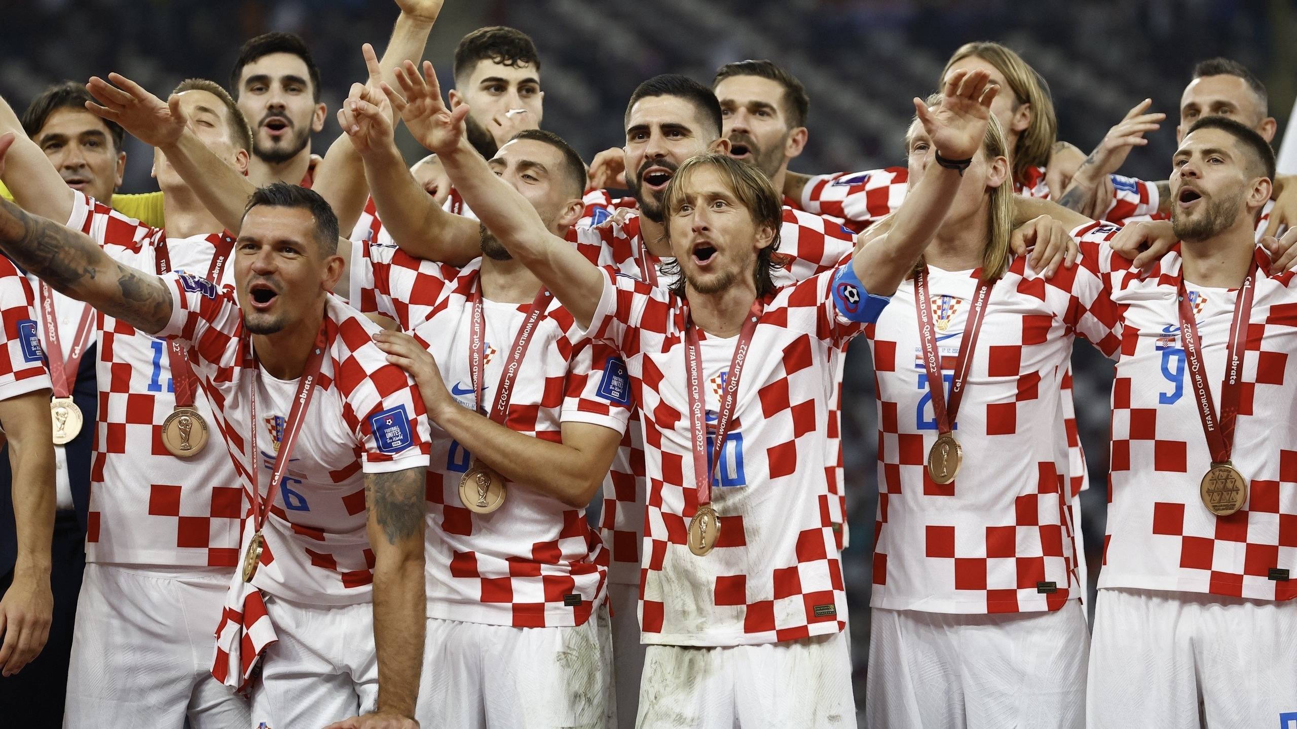 克罗地亚国家队在欧锦赛资格赛中夺得关键胜利 克罗地亚国家队在欧锦赛资格赛中夺得关键胜利