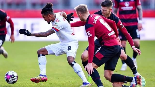 柏林赫塔后卫表现出色,助球队防守稳固 柏林赫塔后卫表现出色,助球队防守稳固