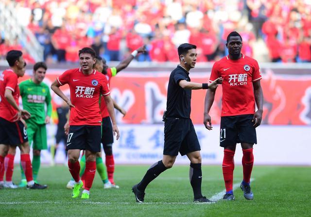 辽宁宏运主场胜出,一举逃离降级区 辽宁宏运主场胜出,一举逃离降级区