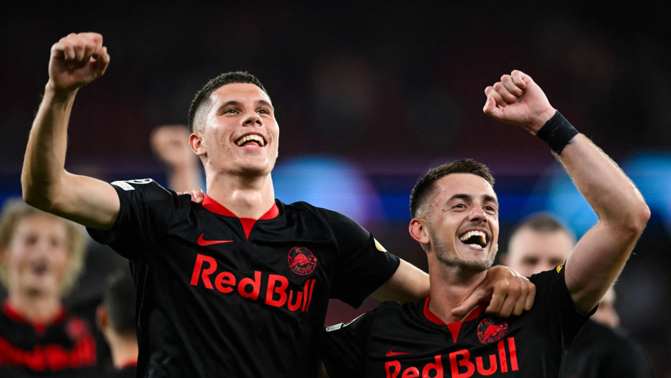 基辅迪纳摩战胜对手,晋级欧冠16强 基辅迪纳摩战胜对手,晋级欧冠16强