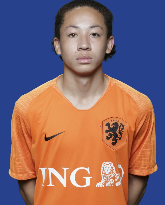 阿贾克斯锋线乏力,冠军梦渐行渐远 阿贾克斯锋线乏力,冠军梦渐行渐远