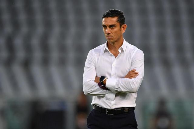 热那亚抢分成功,保级前途一片光明 热那亚抢分成功,保级前途一片光明