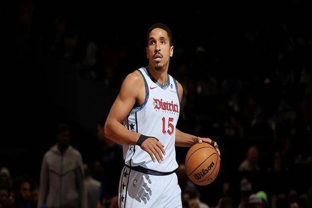 火箭轻取奇才结束连败 火箭轻取奇才结束连败