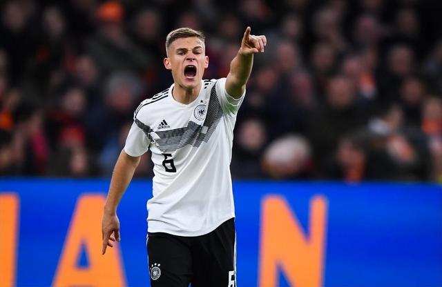 德国队在比赛中表现出色夺冠 德国队在比赛中表现出色夺冠